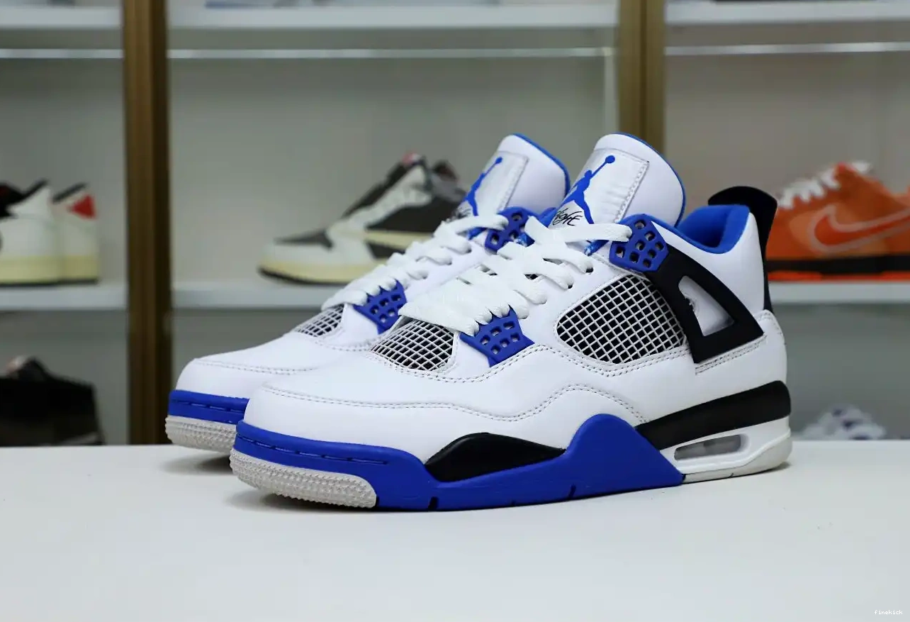 4 RETRO AIR JORDAN MOTORSPORTS 0510